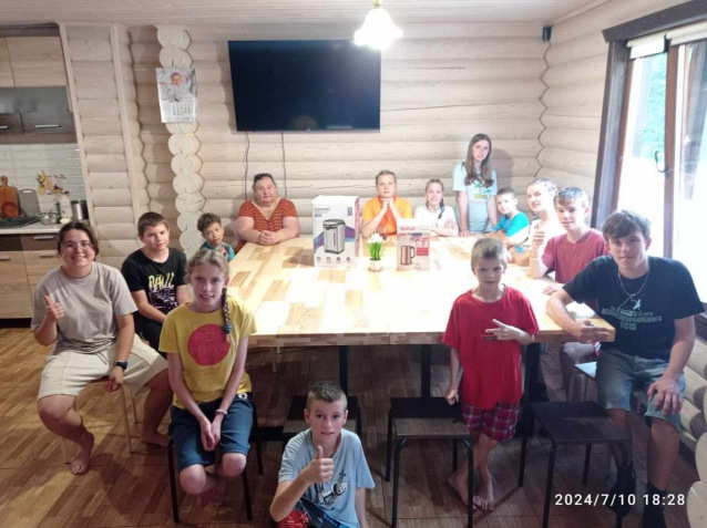 Help For Ukraine Appeal Fund charity is supporting families, children, schools orphanages in Ukraine wherever possible.